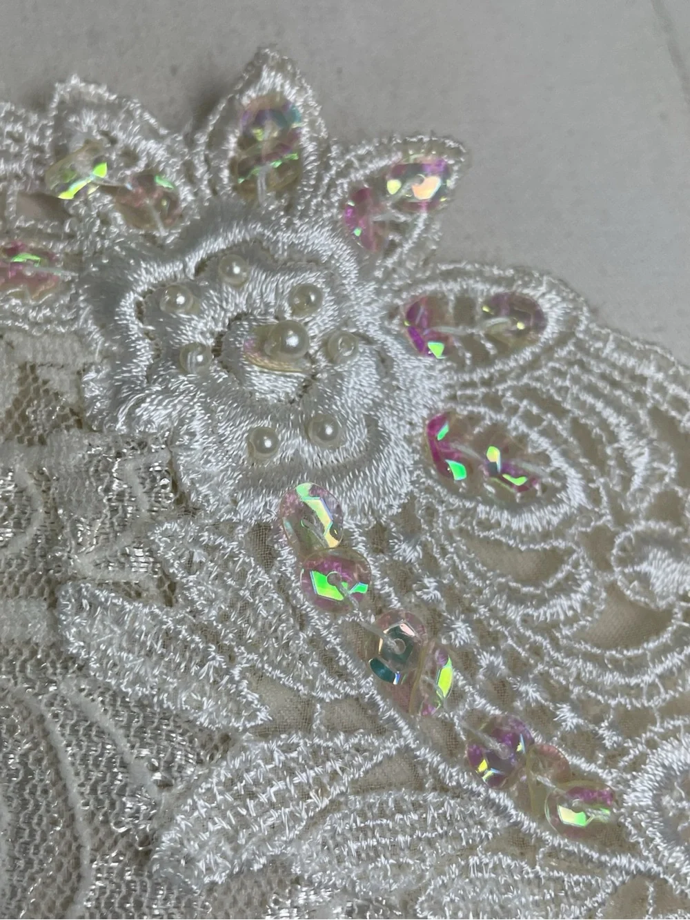 Vintage Unforgettable White sheer lace sequin slip lingerie coquette bridal S - Picture 4 of 13